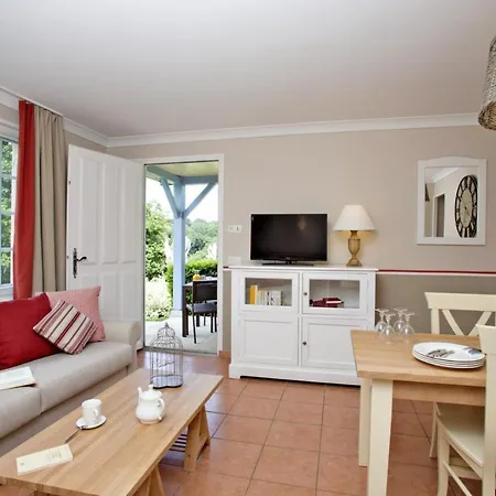 Normandy Garden 2p 3/4 Danestal